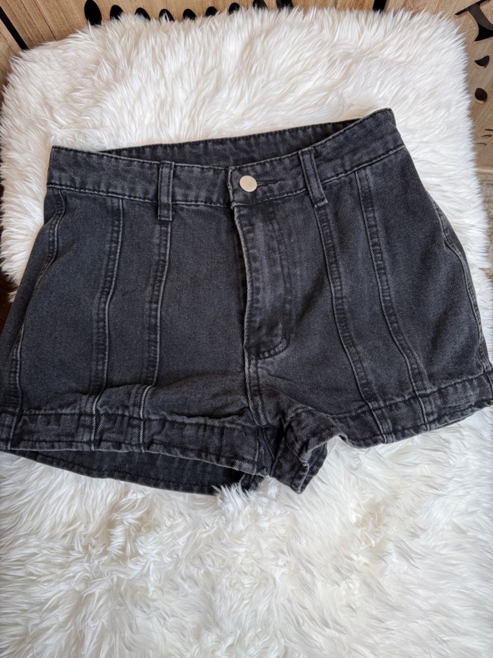 SHEIN Washed Black High-Rise Denim Shorts